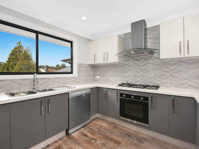 18a Annesley Street, Bathurst NSW 2795