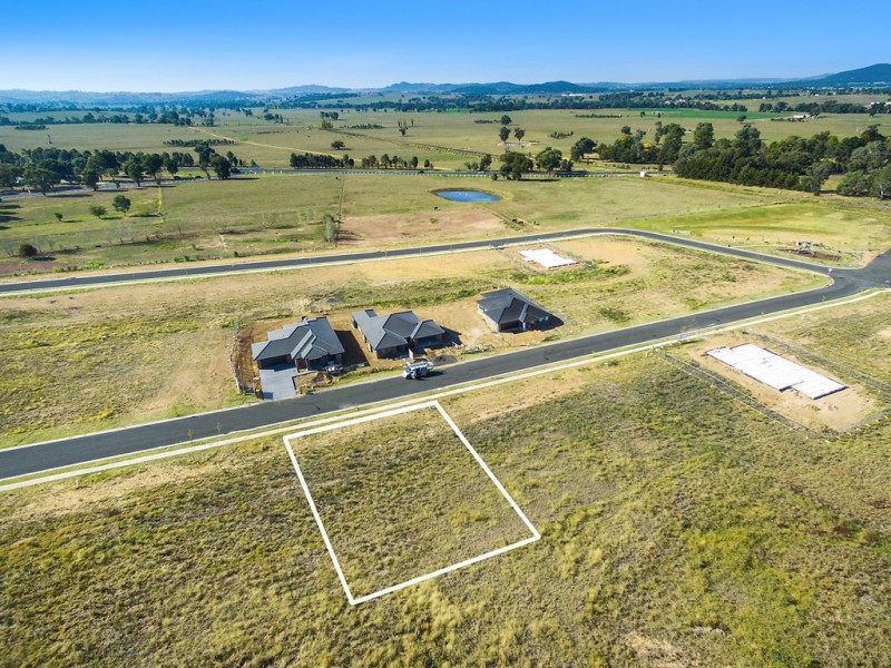 10 Enfield Avenue, Caerleon NSW 2850
