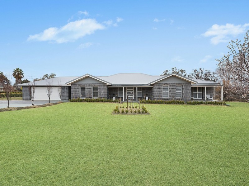6 Leconfield Drive, Mudgee NSW 2850