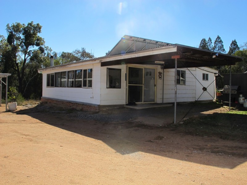304 Cypress Drive, Yarrawonga NSW 2850