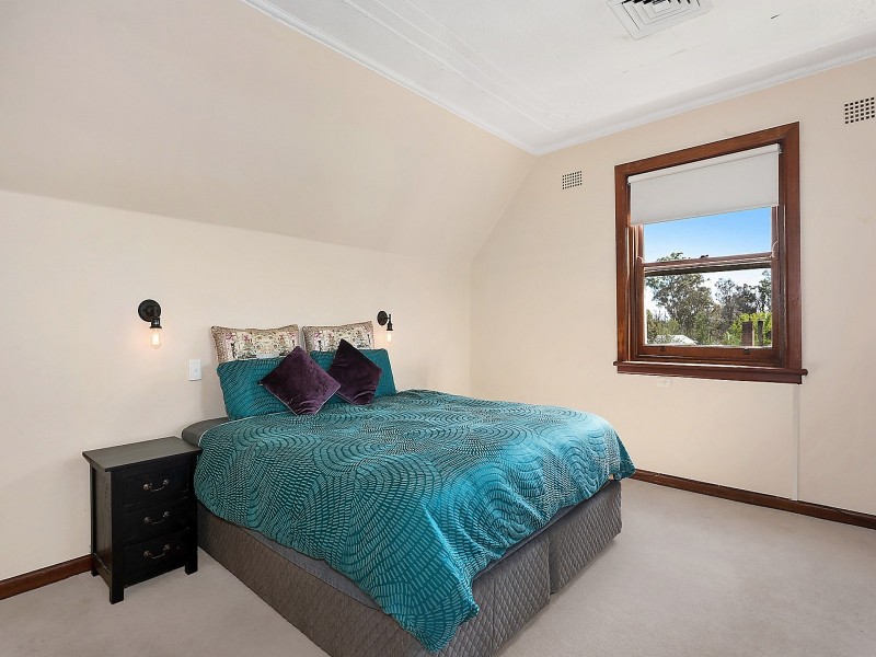 8 Burrundulla Avenue, Mudgee NSW 2850