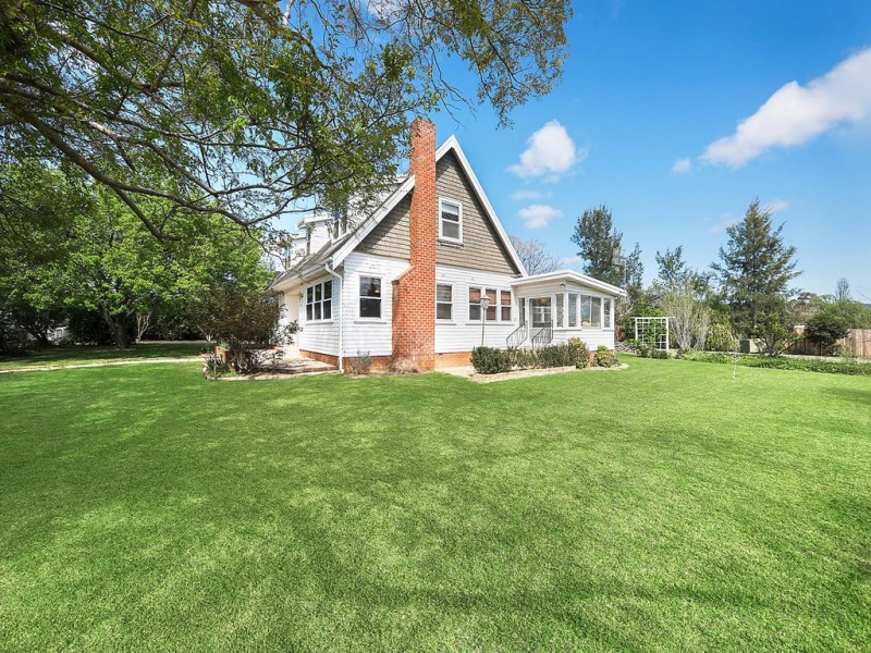 8 Burrundulla Avenue, Mudgee NSW 2850