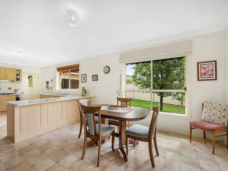 22 Bellevue Road, Mudgee NSW 2850