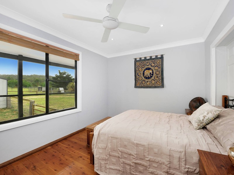 275 Winchester Crescent, Mudgee NSW 2850