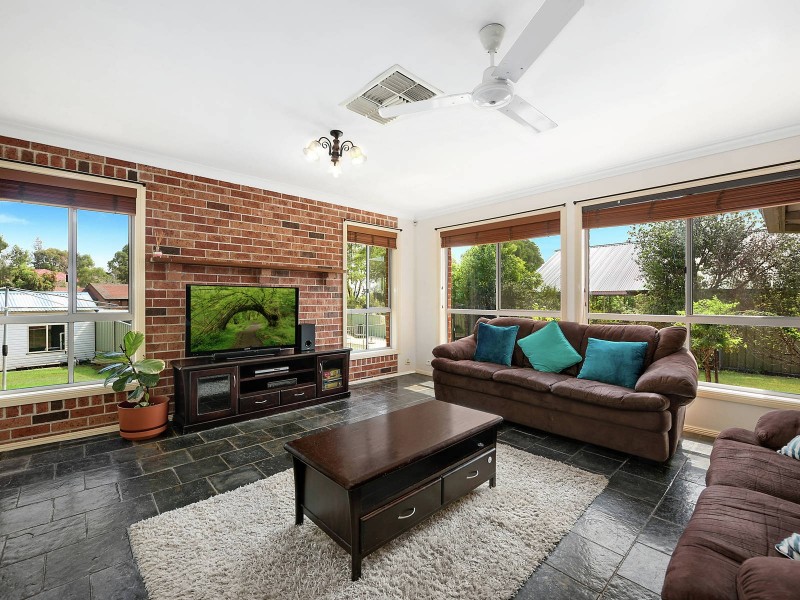 8 Constantia Road, Mudgee NSW 2850