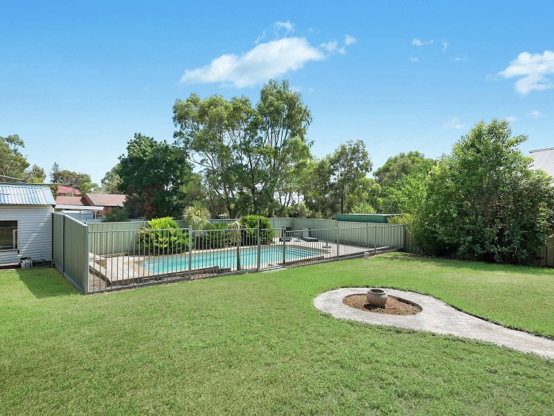 8 Constantia Road, Mudgee NSW 2850