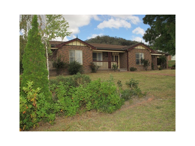 13 Lockwood Street, Mudgee NSW 2850