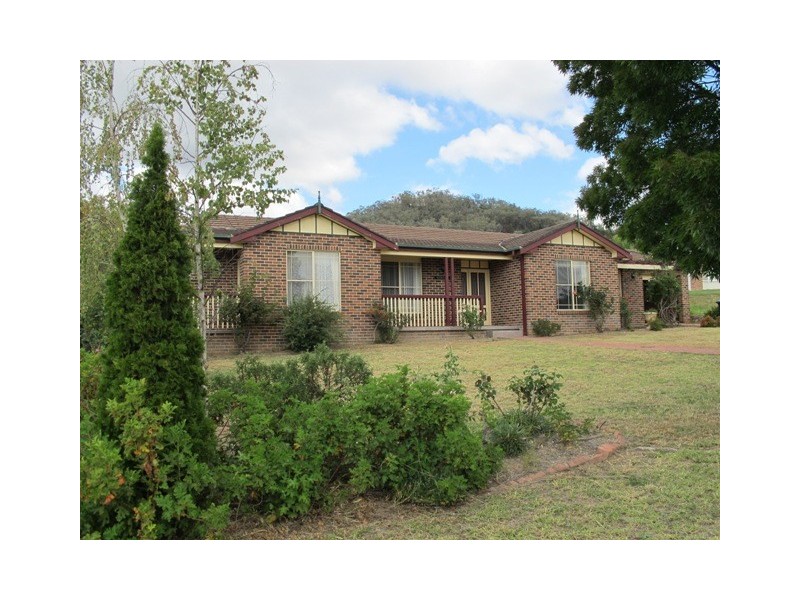 13 Lockwood Street, Mudgee NSW 2850