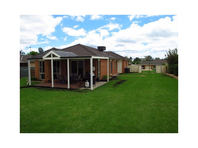15 Woodside Close, Mudgee NSW 2850