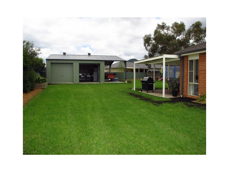 15 Woodside Close, Mudgee NSW 2850