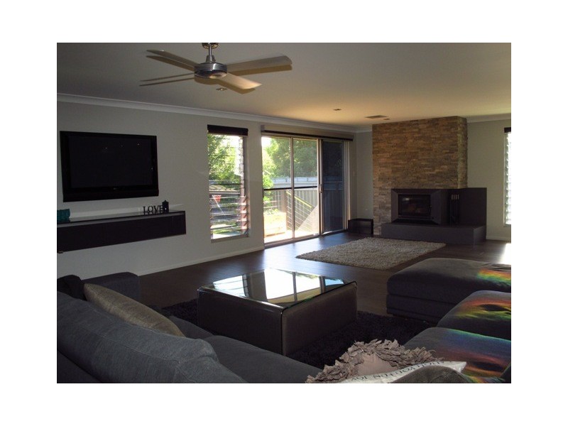 12 Mealey Street, Mudgee NSW 2850