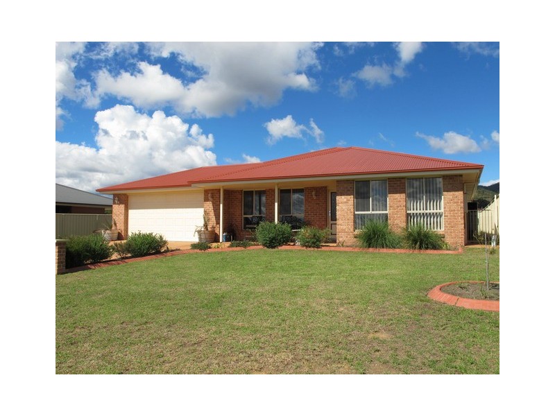 17 Winter Street, Mudgee NSW 2850