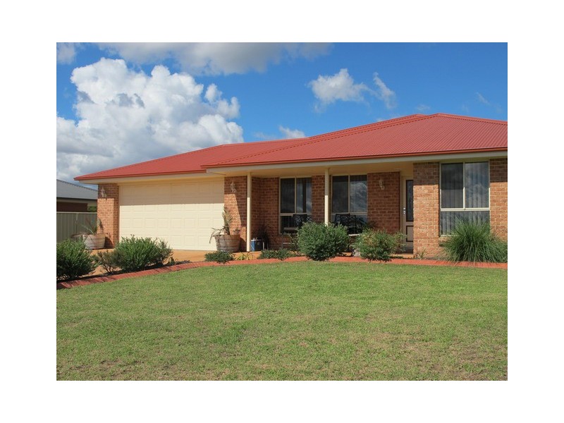17 Winter Street, Mudgee NSW 2850