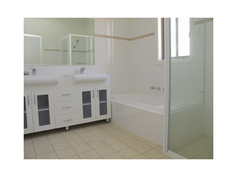 2 Lawson Street, Mudgee NSW 2850