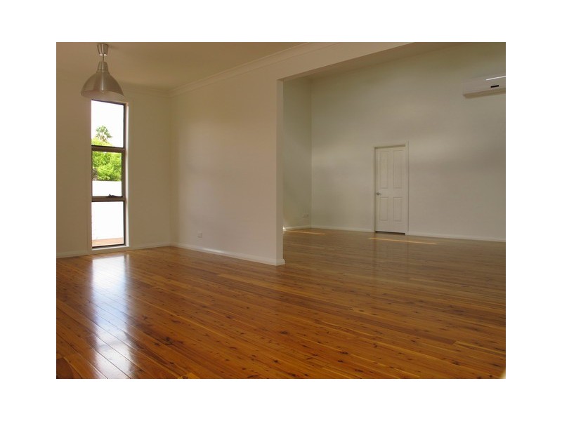 2 Lawson Street, Mudgee NSW 2850