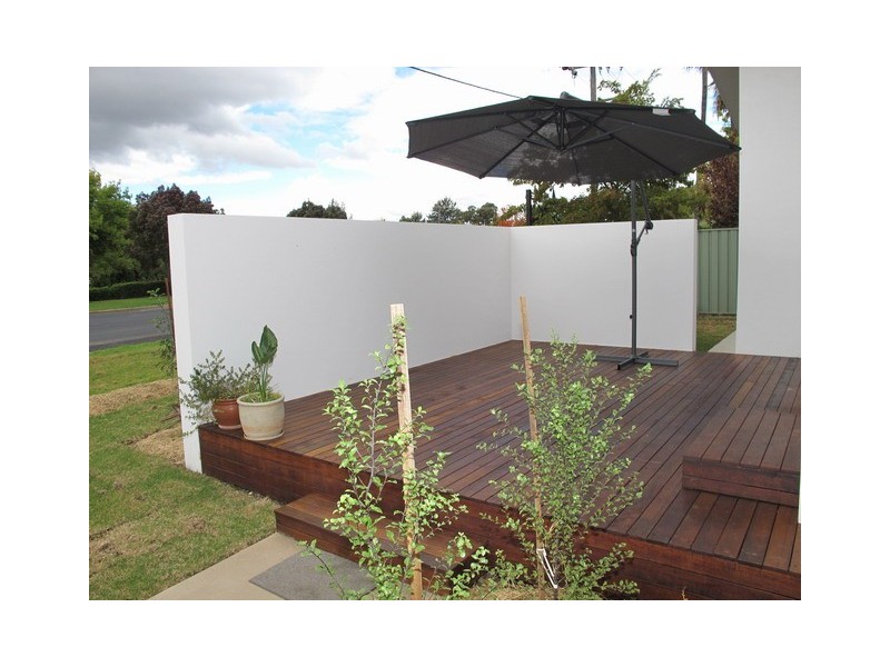 2 Lawson Street, Mudgee NSW 2850