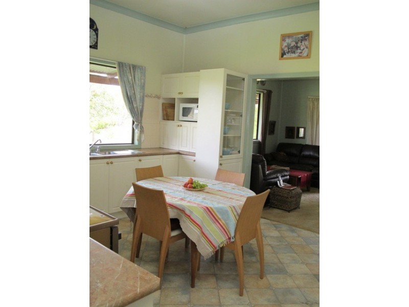 136 Pyramul Road, Windeyer NSW 2850