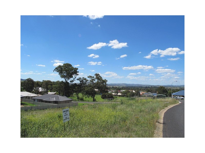 2 Miller Crescent, Mudgee NSW 2850