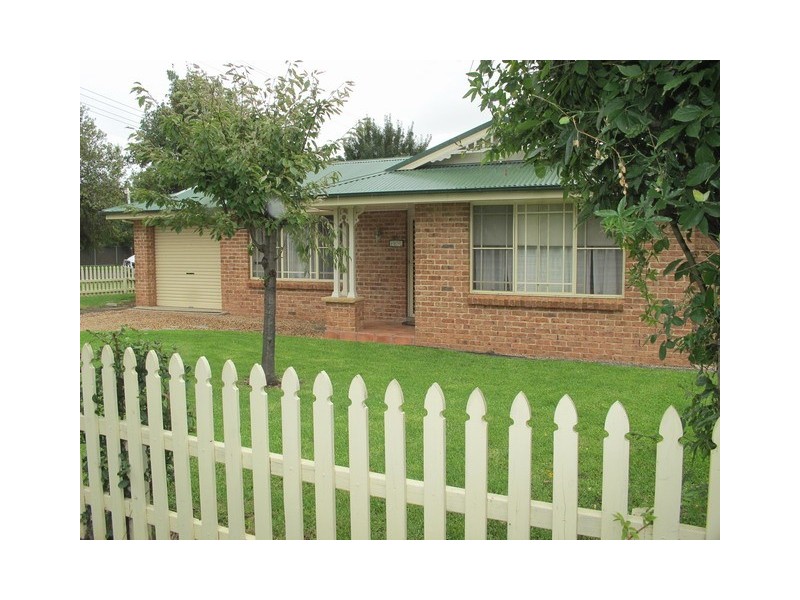 96 Denison Street, Mudgee NSW 2850