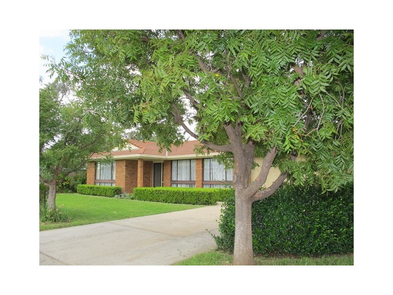 13 Second Street, Mudgee NSW 2850