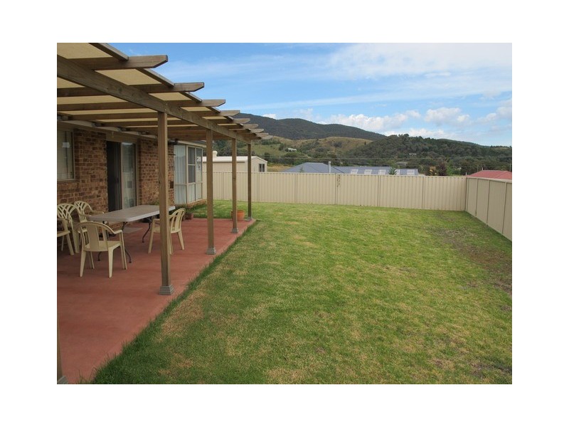 4 Glenayr Close, Mudgee NSW 2850