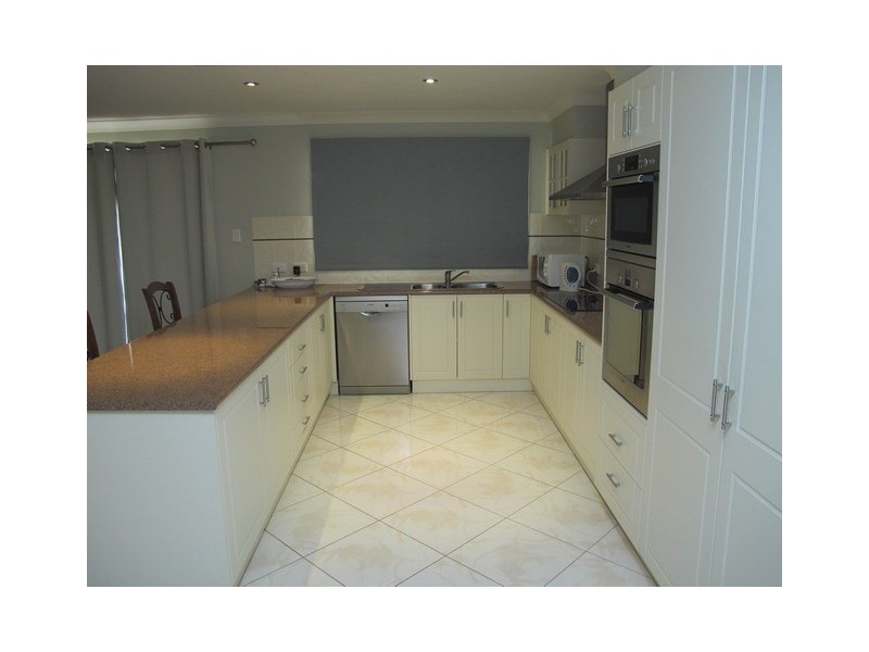 4 Glenayr Close, Mudgee NSW 2850