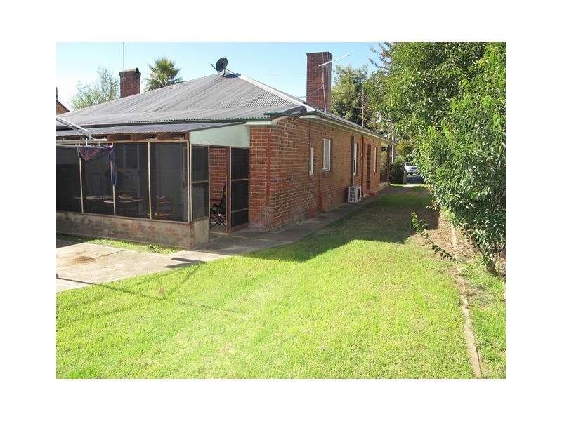 12 Lewis Street, Mudgee NSW 2850