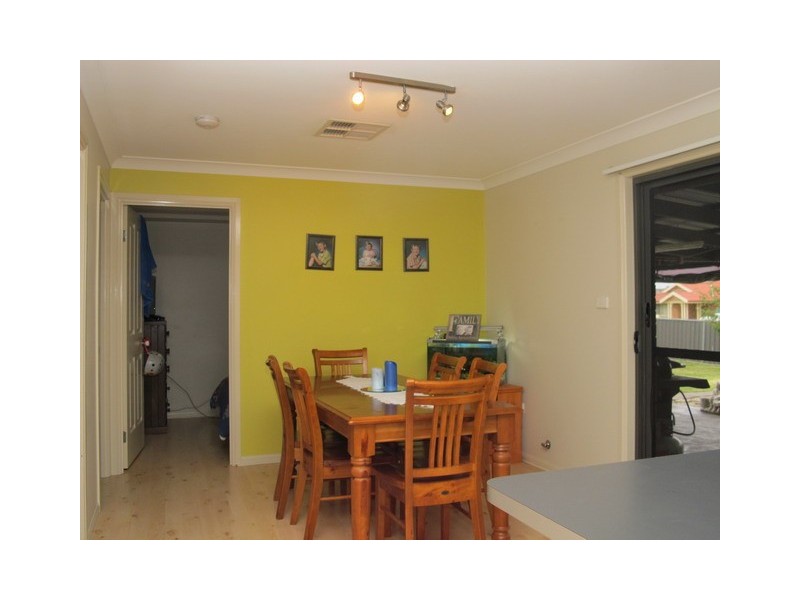 24 White Circle, Mudgee NSW 2850