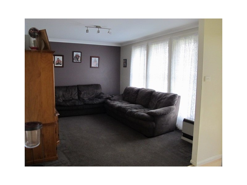 24 White Circle, Mudgee NSW 2850