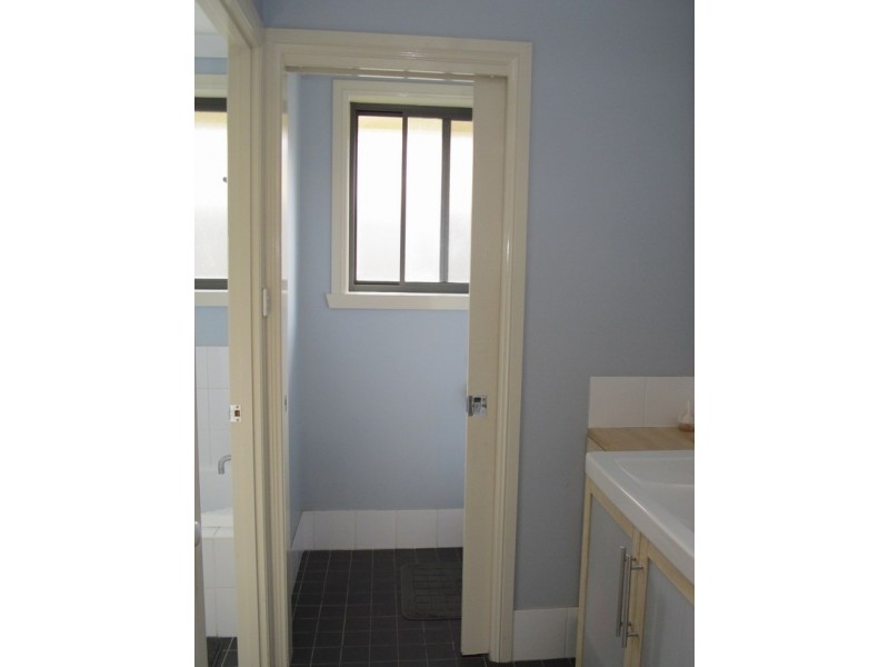 24 White Circle, Mudgee NSW 2850