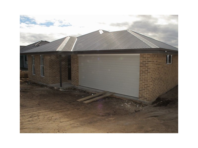 111a White Circle, Mudgee NSW 2850