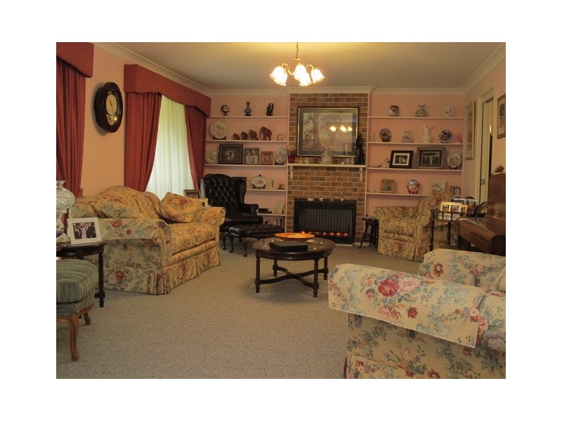 31 Tallawang Street, Dunedoo NSW 2844