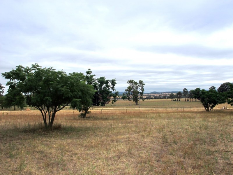 82 Bobadah Road, Frog Rock NSW 2850