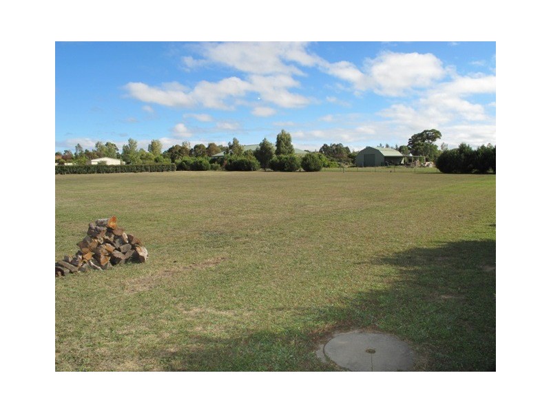 38 Leconfield Drive, Mudgee NSW 2850