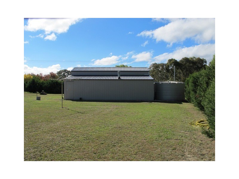38 Leconfield Drive, Mudgee NSW 2850