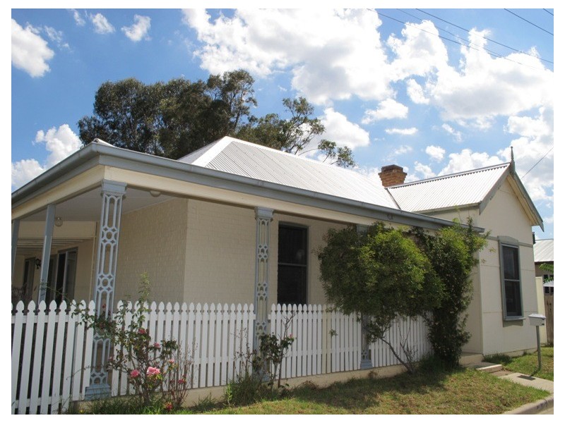 1 Mealey Street, Mudgee NSW 2850
