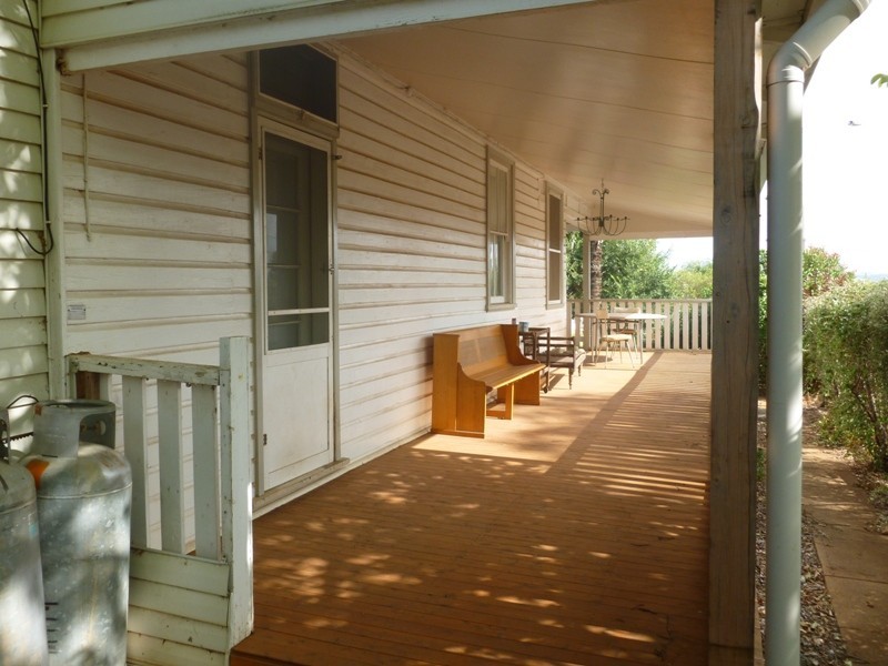 42 Cobbora Street, Mudgee NSW 2850