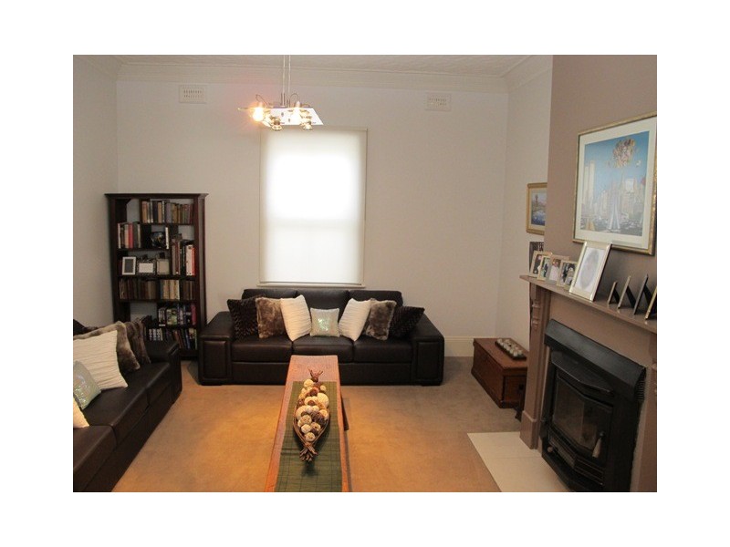 11 Lewis Street, Mudgee NSW 2850