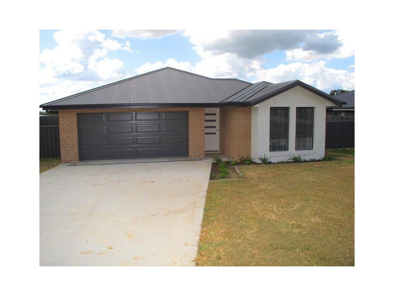 10 Winter Street, Mudgee NSW 2850