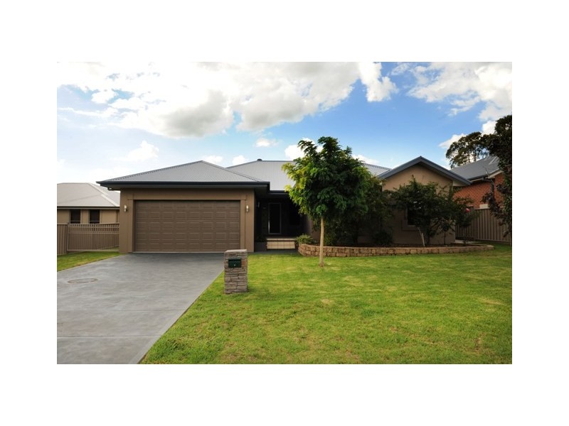 5 Flinders Avenue, Mudgee NSW 2850
