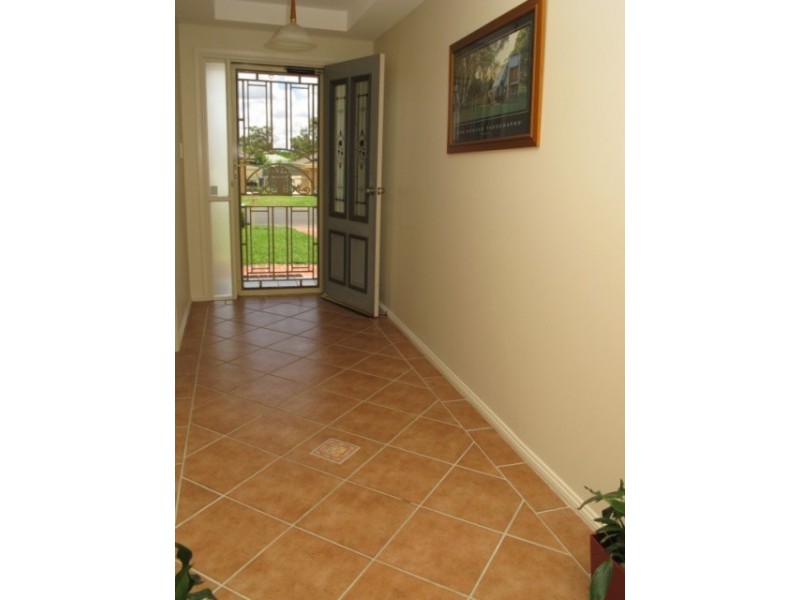 15 Woodside Close, Mudgee NSW 2850