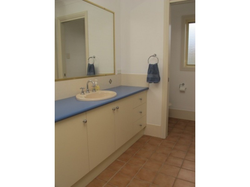 15 Woodside Close, Mudgee NSW 2850