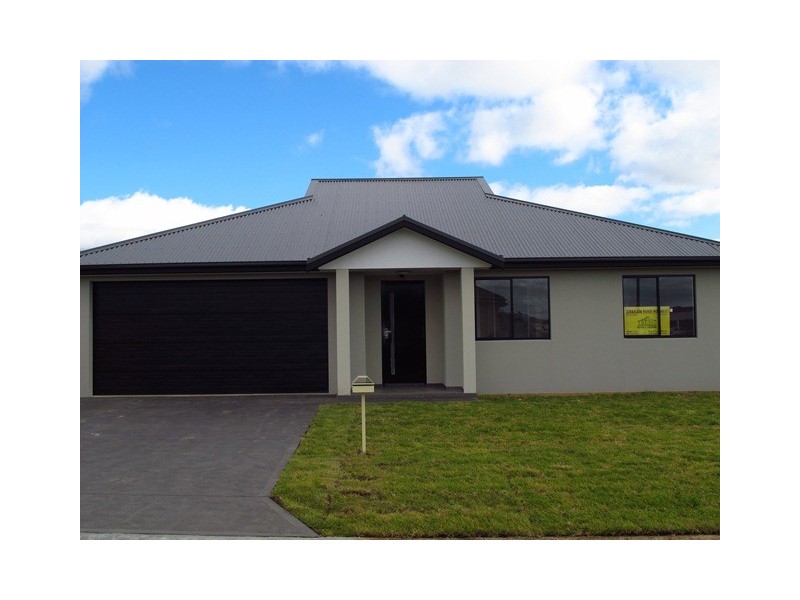 2 Dickson Court, Mudgee NSW 2850