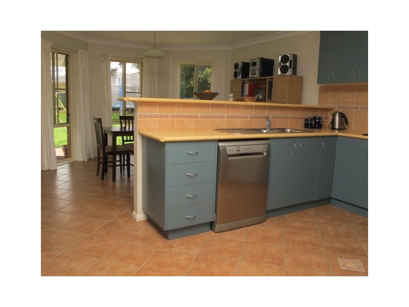 15 Woodside Close, Mudgee NSW 2850