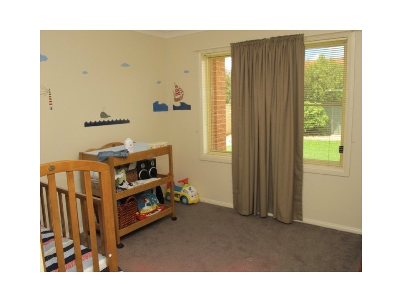 15 Woodside Close, Mudgee NSW 2850