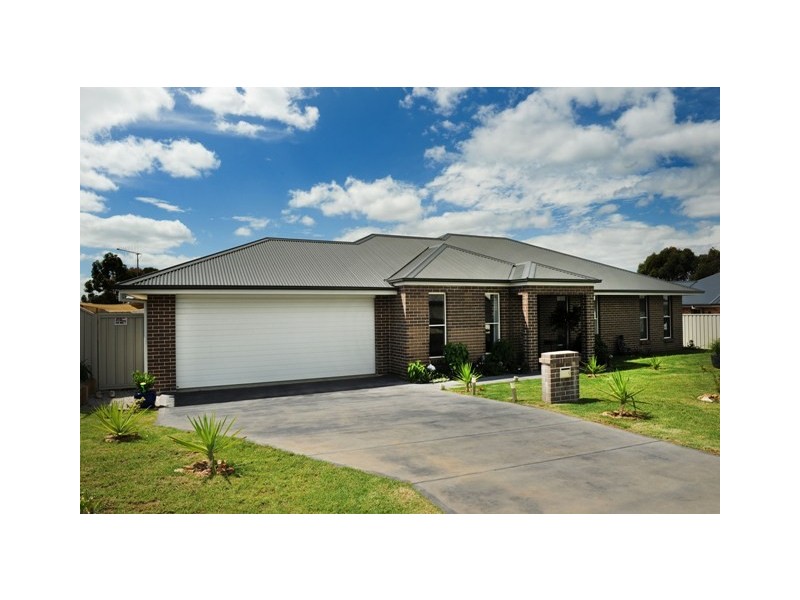 9 Hennessy Place, Mudgee NSW 2850