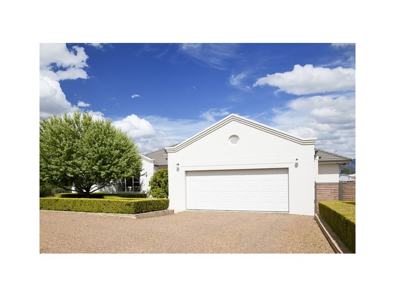 28 Woodside Close, Mudgee NSW 2850