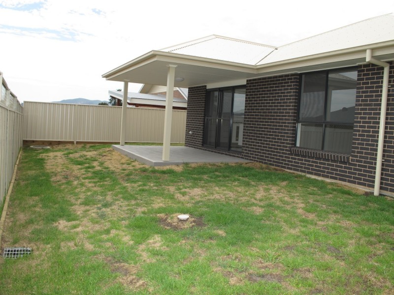 Unit 2 Chappell Close, Mudgee NSW 2850