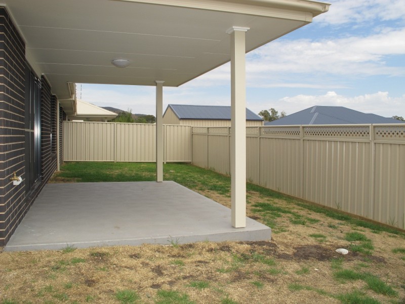 Unit 2 Chappell Close, Mudgee NSW 2850