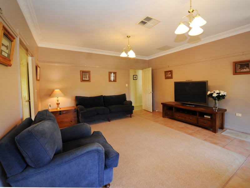 63 Henry Lawson Drive, Mudgee NSW 2850